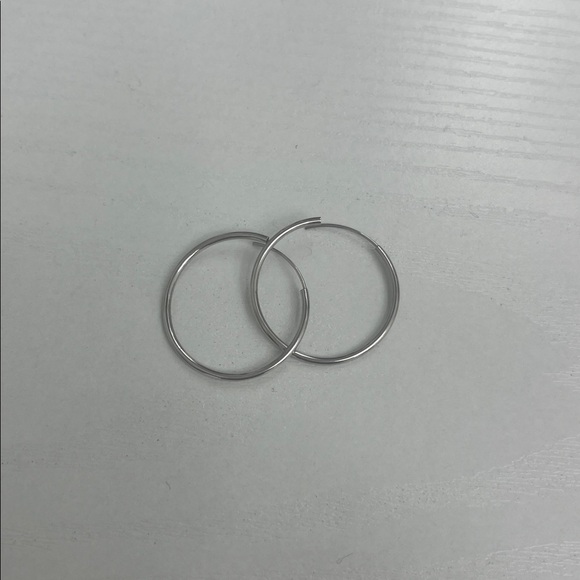 14k White Gold Hoop Earrings - 25 mm - Picture 4 of 4